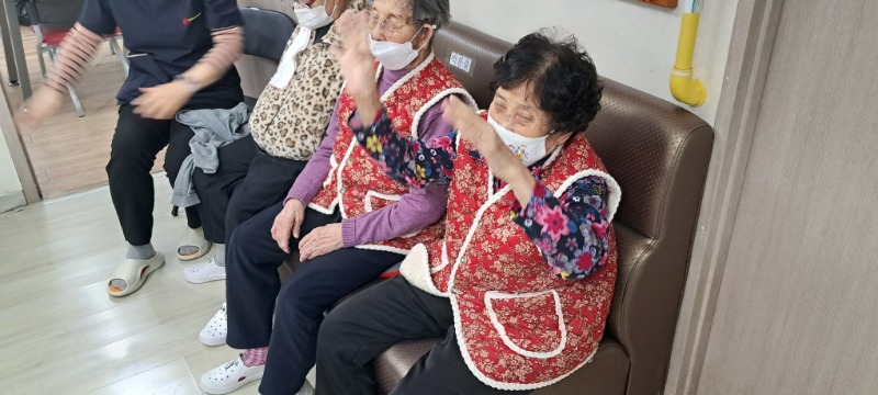 KakaoTalk_20260122_141854288_02.jpg