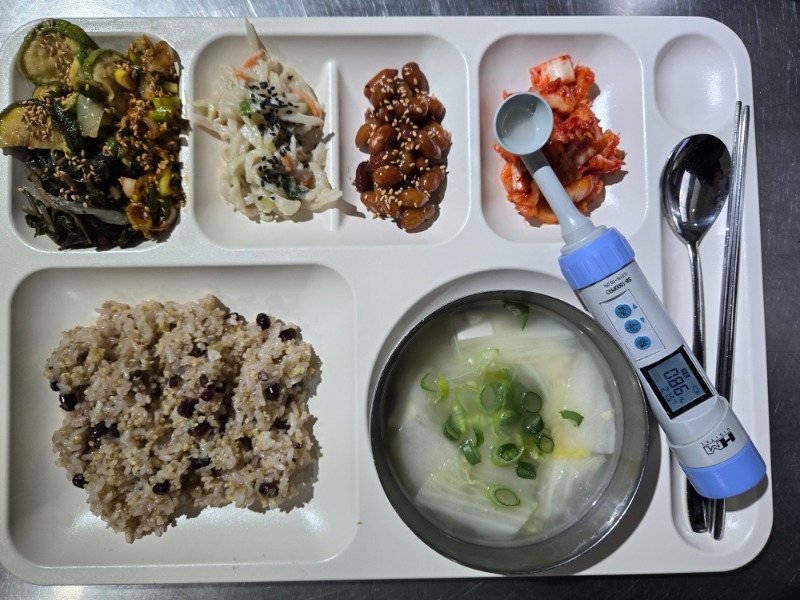 3.3 석식.jpg