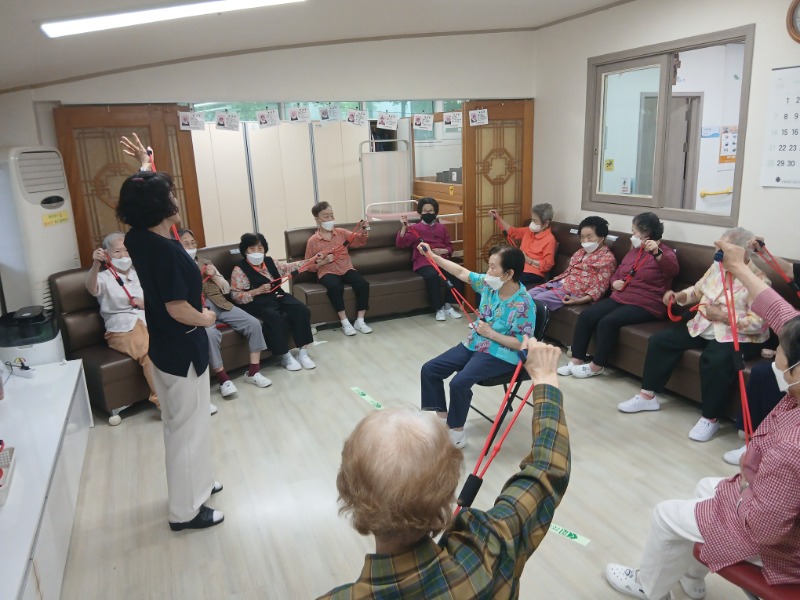 6.9 밴드1.jpg