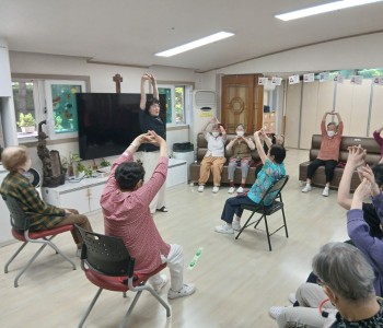 6.9 밴드3.jpg