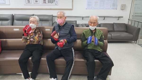 2026년10월14일 실버레크레이션 (2).jpg